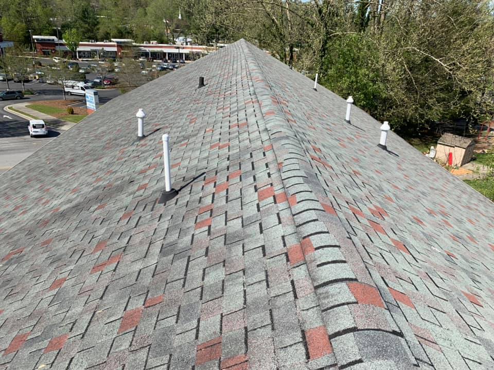 Home Waynesville Roofing Contractor 58383689 2522158011344669 695768037478891520 n Redwolf Contracting Service